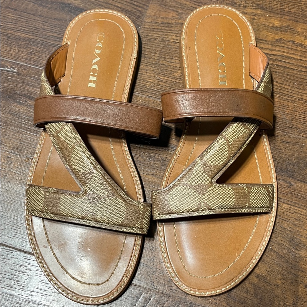 Coach Harlan Signature leather and canvas sandal in khaki and saddle - Picture 2 of 10